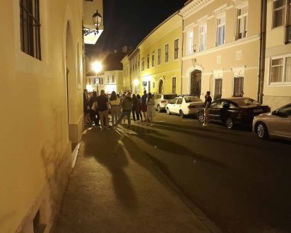 árnyak a budai várban este